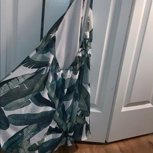 Show me your Mumu palm halter low back dress SML